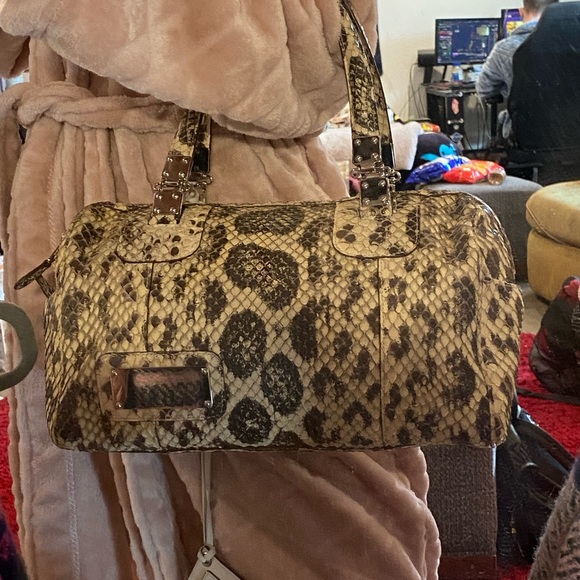 Balenciaga Paris designer GENTLY USED python snakeskin handlebag OS - Picture 3 of 17